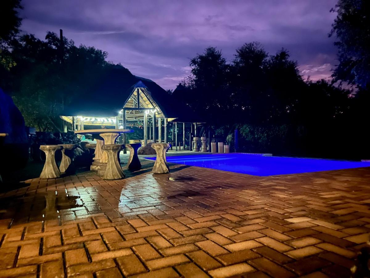 River Rock Lodge 파리스 외부 사진