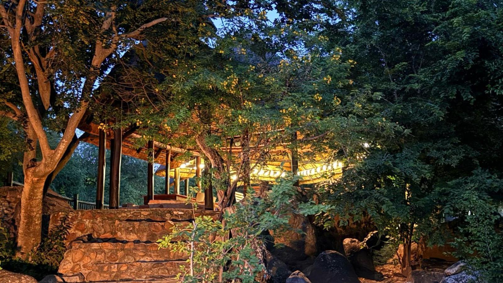 River Rock Lodge 파리스 외부 사진