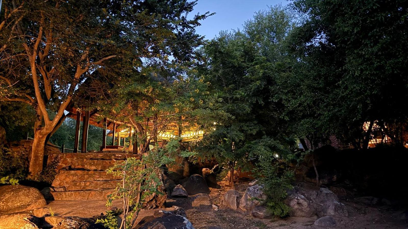 River Rock Lodge 파리스 외부 사진