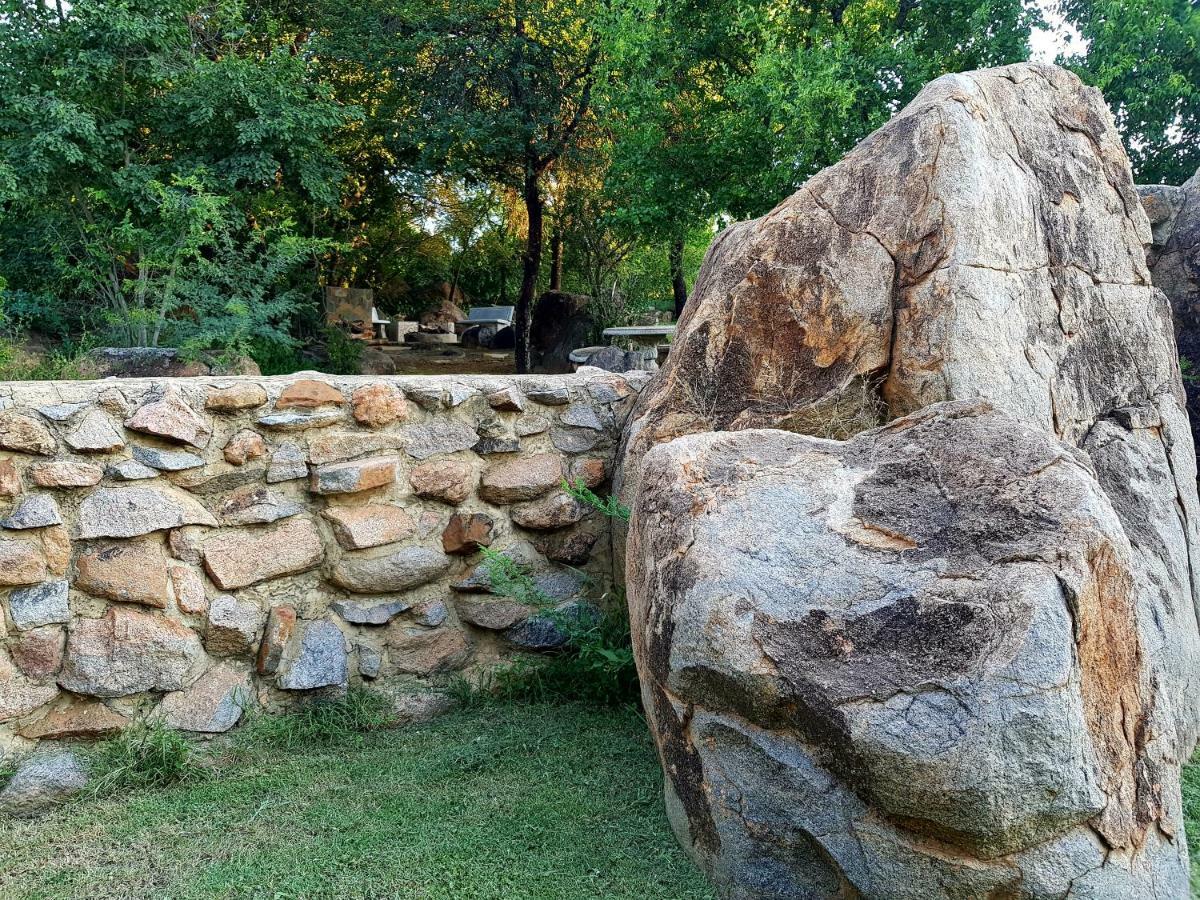 River Rock Lodge 파리스 외부 사진